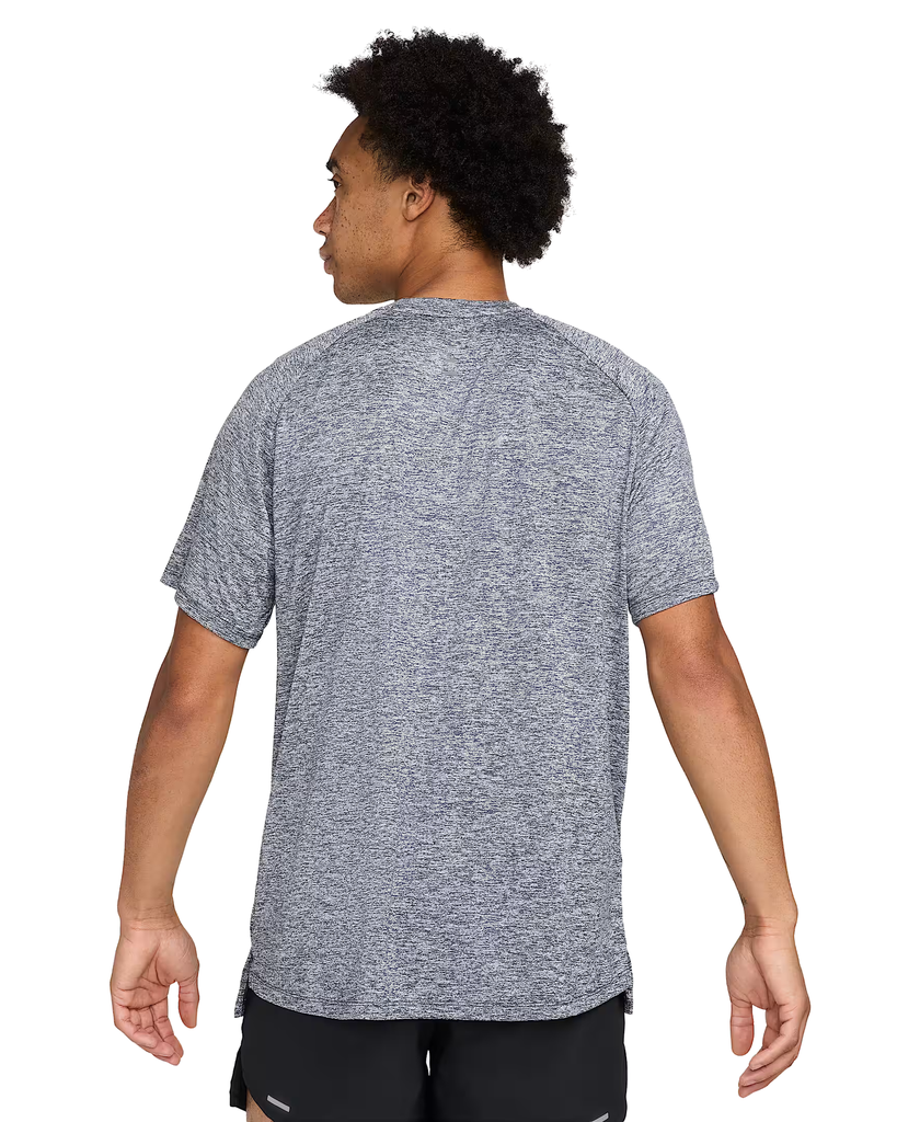 Nike Stride Dri-Fit ADV Laufshirt grau  