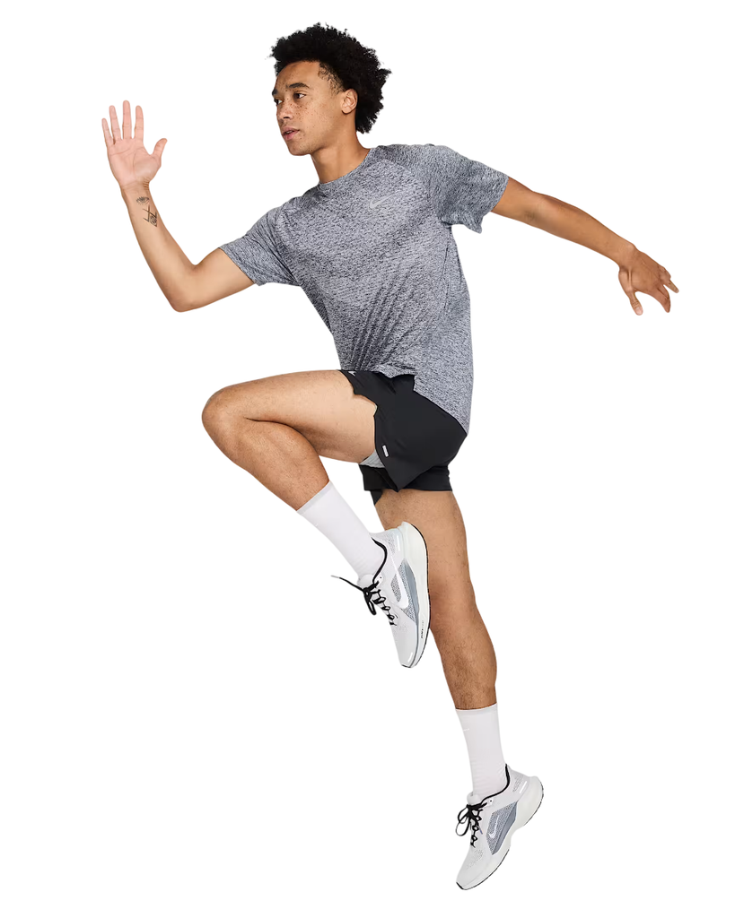 Nike Stride Dri-Fit ADV Laufshirt grau  