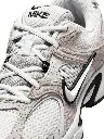 NIKE V5 RNR SUEDE 2