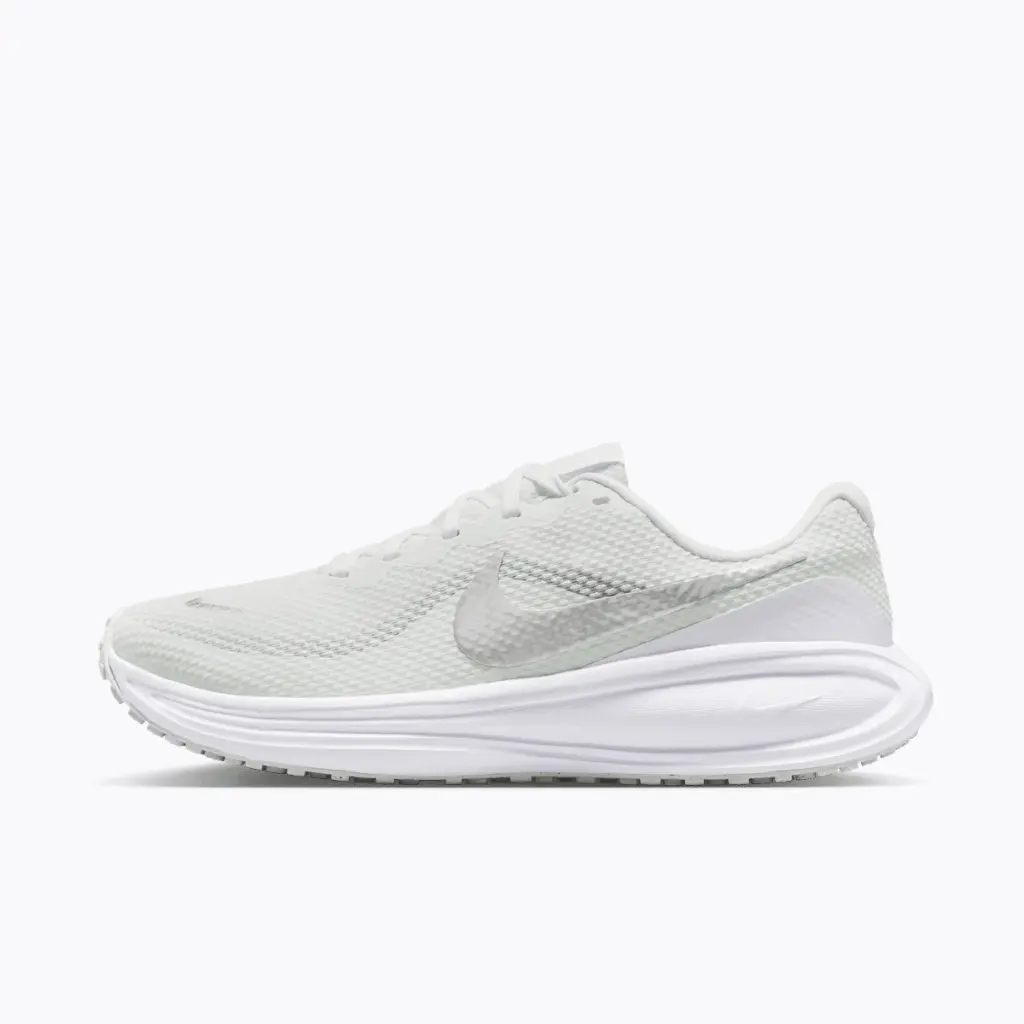 Nike Revolution 8 Laufschuhe weiß Damen 