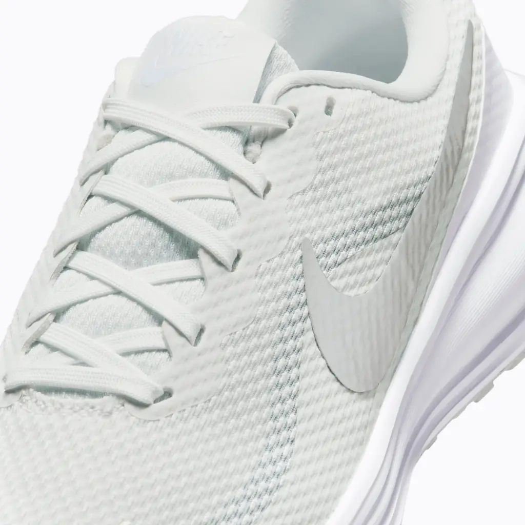 Nike Revolution 8 Laufschuhe weiß Damen 