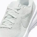 Nike Revolution 8 Laufschuhe weiß Damen 