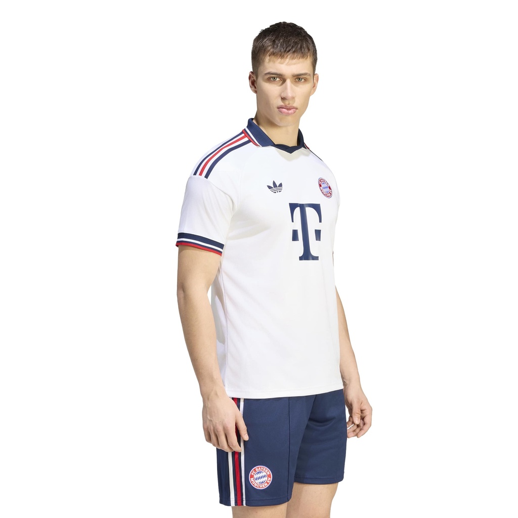 adidas FC Bayern München 26/27 Auswärtstrikot weiß