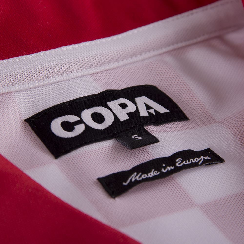 https://www.copafootball.com/images/articles/large/Croatia-1992-Short-Sleeve-Retro-Football-Shirt-redwhi-4086.jpg