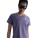 Nike Sportswear Club Essential T-Shirt lila Damen