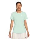 Nike Sportswear Club Essentials T-Shirt grün Damen