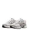 Nike V5 RNR Suede 2 Sneaker weiß 